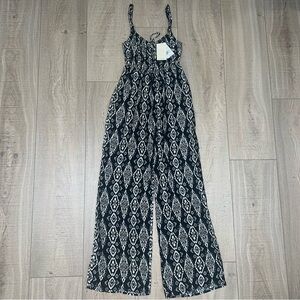 NEW Patterned Wide Leg Jumpsuit Size XS